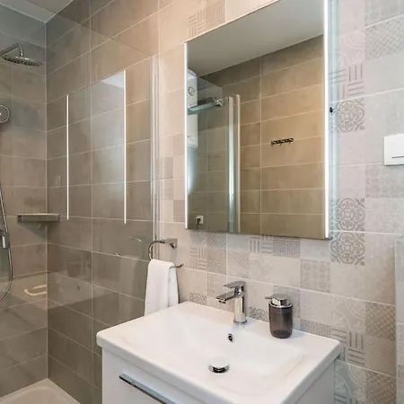 Petra & Iva * Dubrovnik